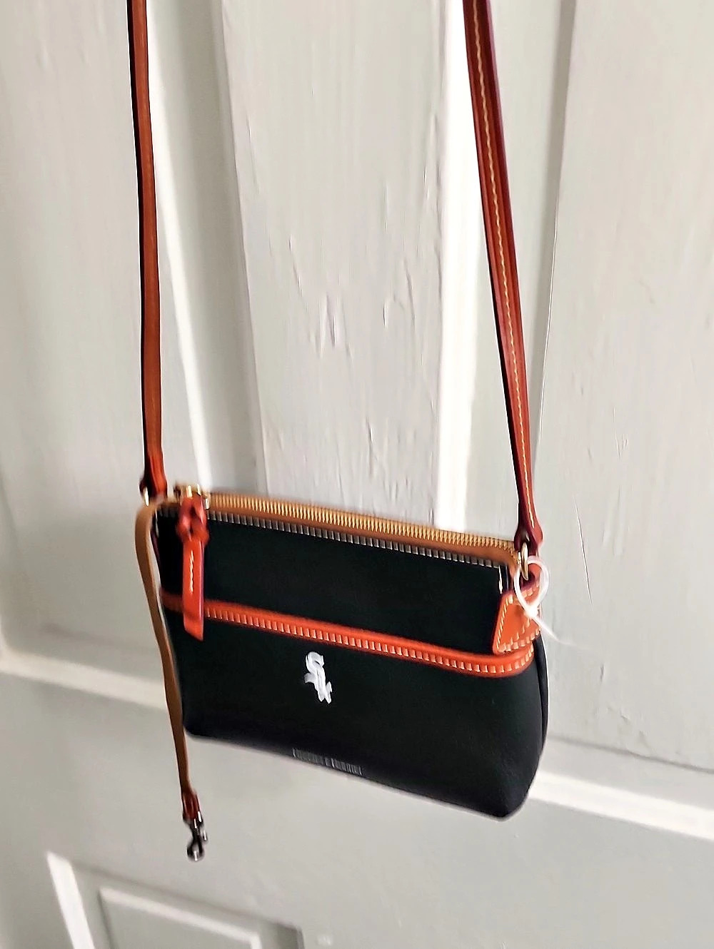 Dooney & Bourke Chicago White Sox Top Zip Crossbody Bag